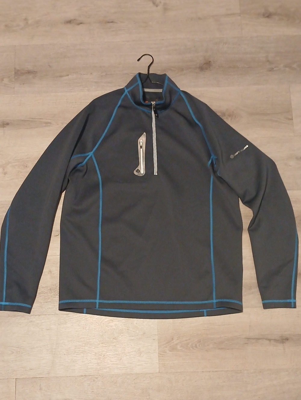 Sunice Mens XL 1/4 Zip Pullover Grey Blue Stitch Stretch Long Sleeve